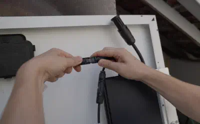 pv-stecker.png