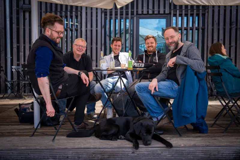beyond content Team mit Martin bei einem Treffen während der re:publica 25