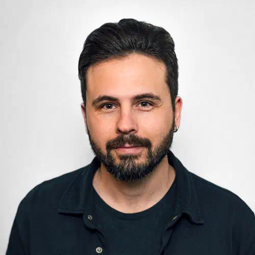 Liest die Geschichte „Die spanische Mücke“ vor: Lukas Herbert